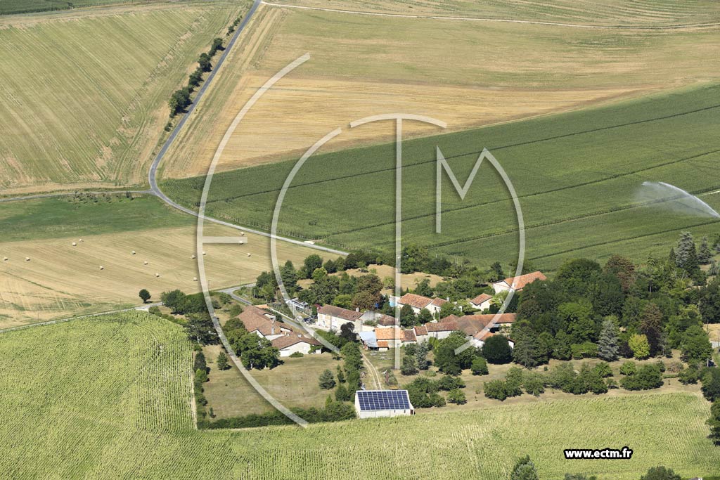 Photo arienne de Verteillac (les Siguenies)