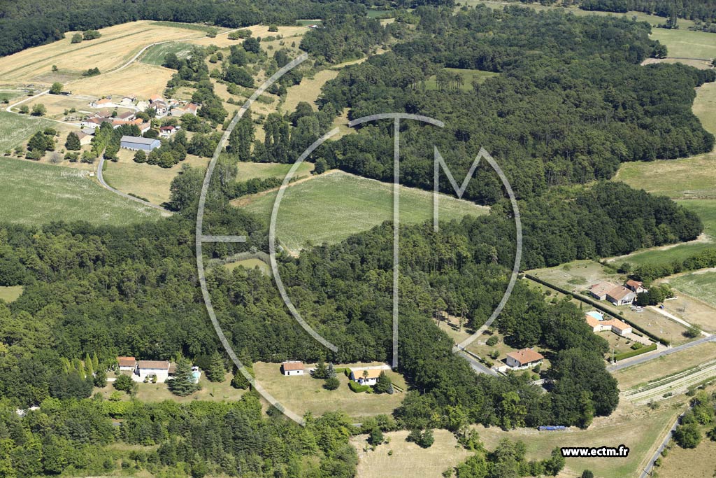 Photo arienne de Villetoureix (Foncrouzille)