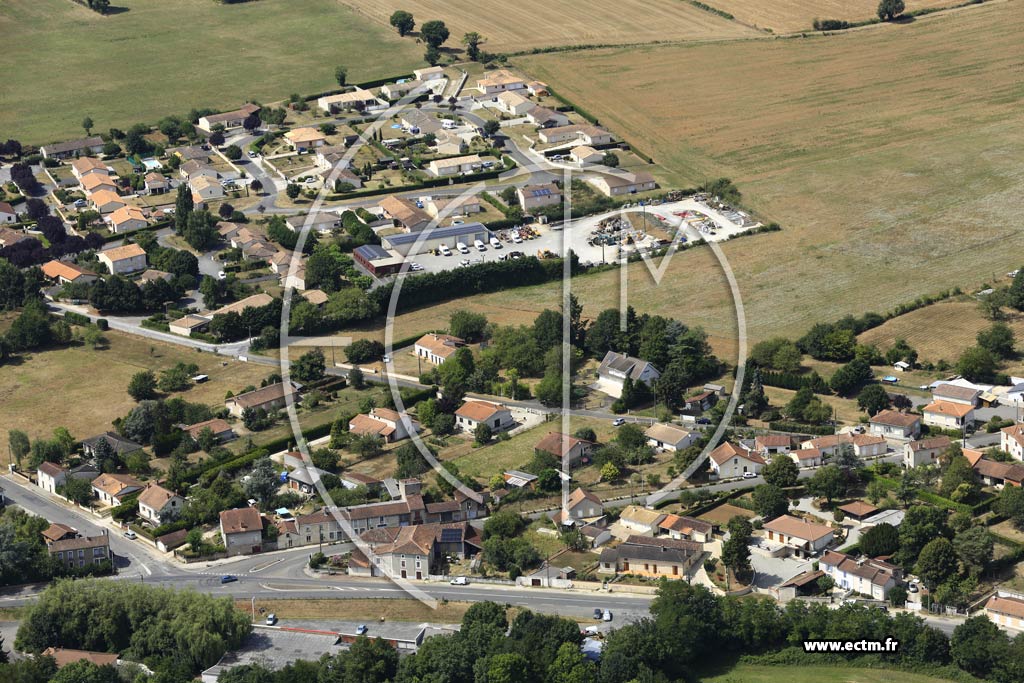 Photo arienne de Chasseneuil-sur-Bonnieure