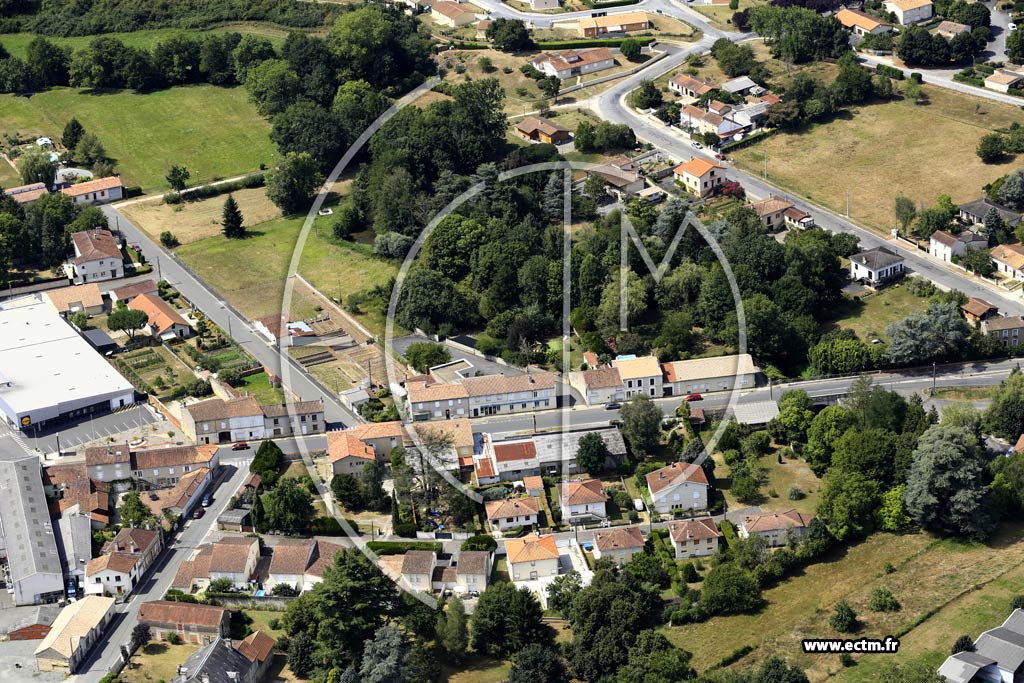 Photo arienne de Chasseneuil-sur-Bonnieure