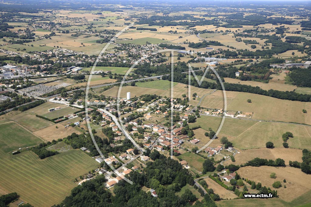 Photo arienne de Chasseneuil-sur-Bonnieure (la Fuie)
