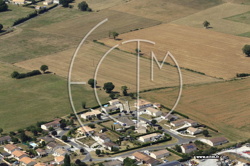Photo arienne de Chasseneuil-sur-Bonnieure (la Nautire)