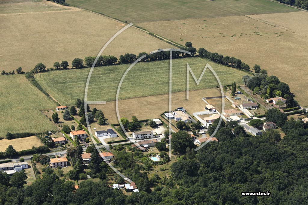 Photo arienne de Chasseneuil-sur-Bonnieure (le Beauquet)