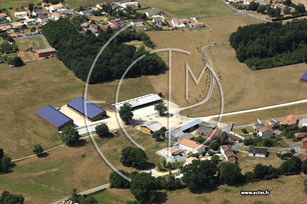 Photo arienne de Chasseneuil-sur-Bonnieure (Mtry)
