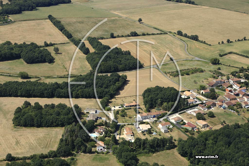 Photo arienne de Chasseneuil-sur-Bonnieure (Puygibaud)