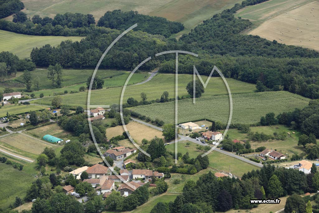 Photo arienne de Montembuf (Chez Vergnaud)