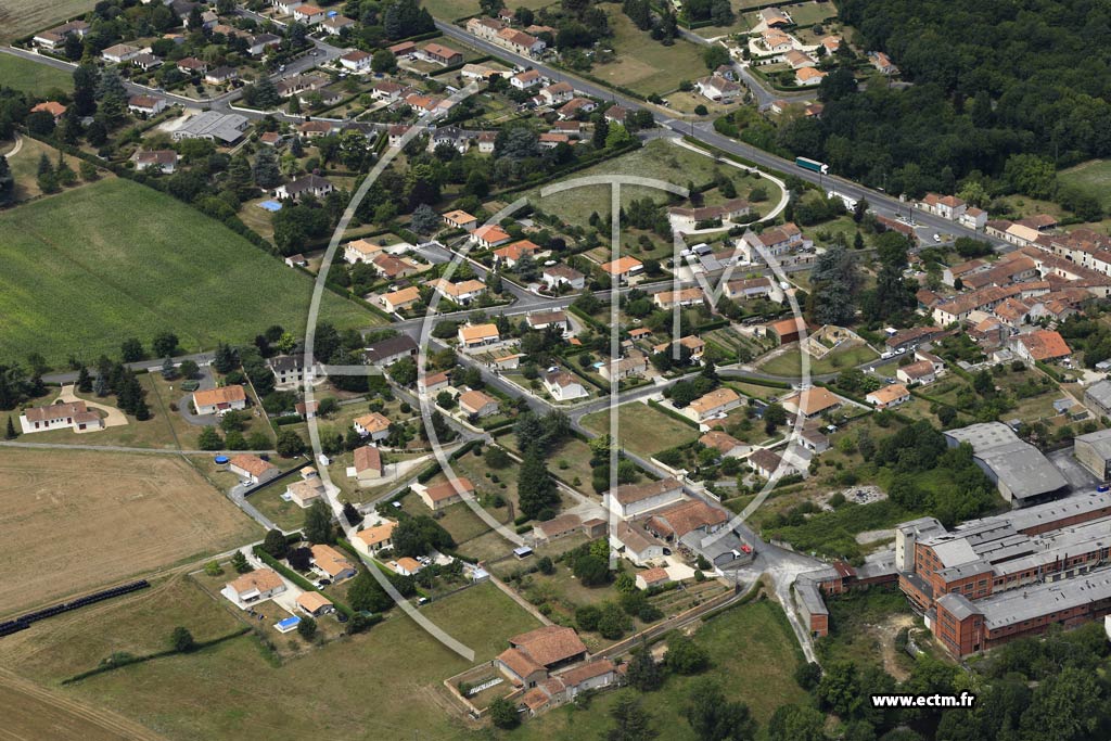 Photo arienne de Saint-Projet-Saint-Constant (la Chabanne)