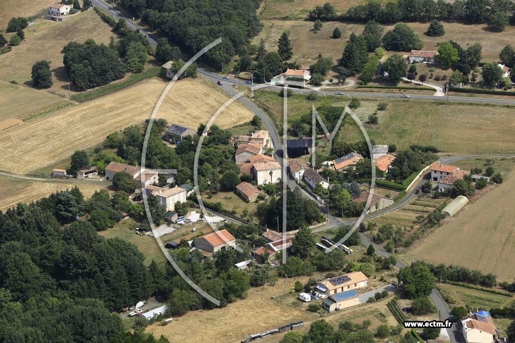 Photo arienne de Saint-Sornin (les Pervilles)