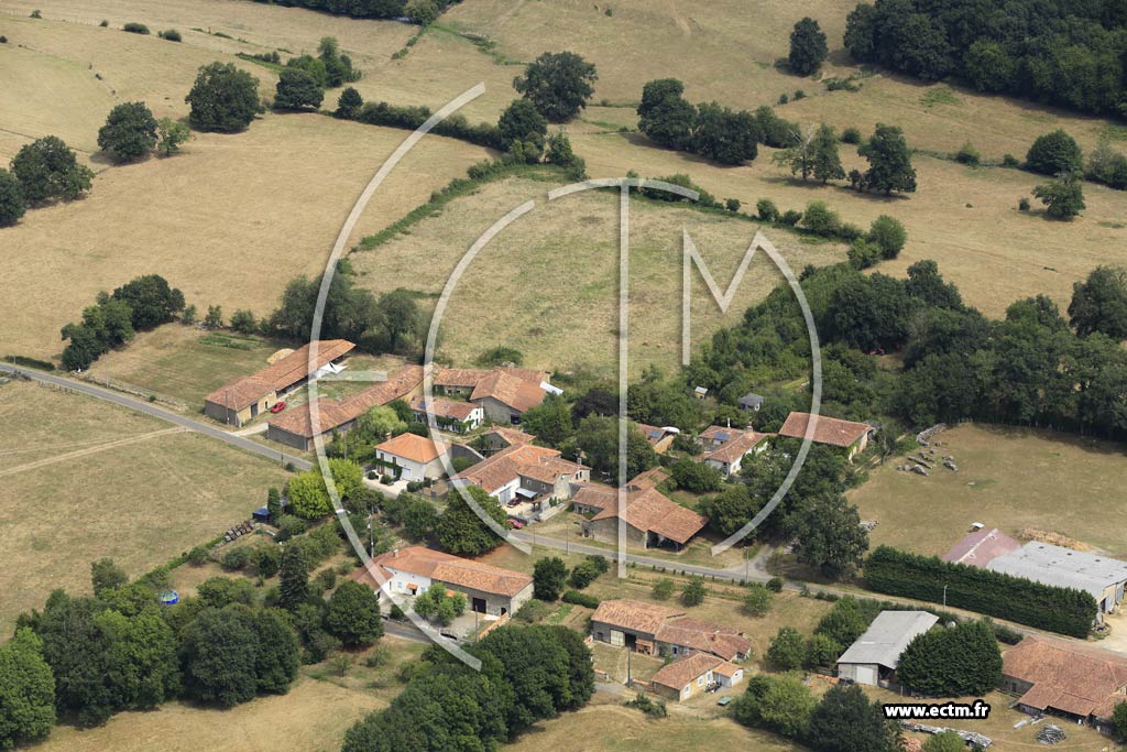 Photo arienne de Vitrac-Saint-Vincent (la Maison Neuve)