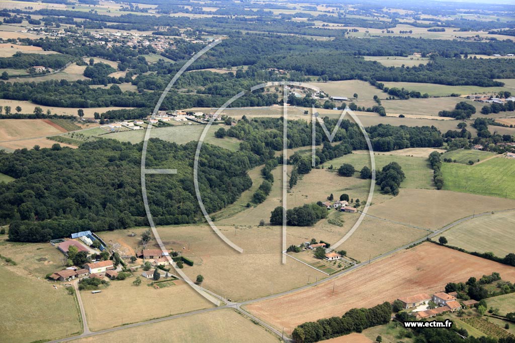 Photo arienne de Yvrac-et-Malleyrand (les Salles)