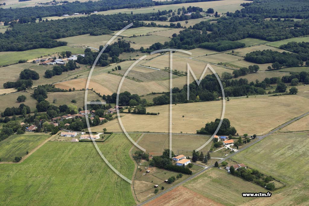 Photo arienne de Yvrac-et-Malleyrand (Sainsac)