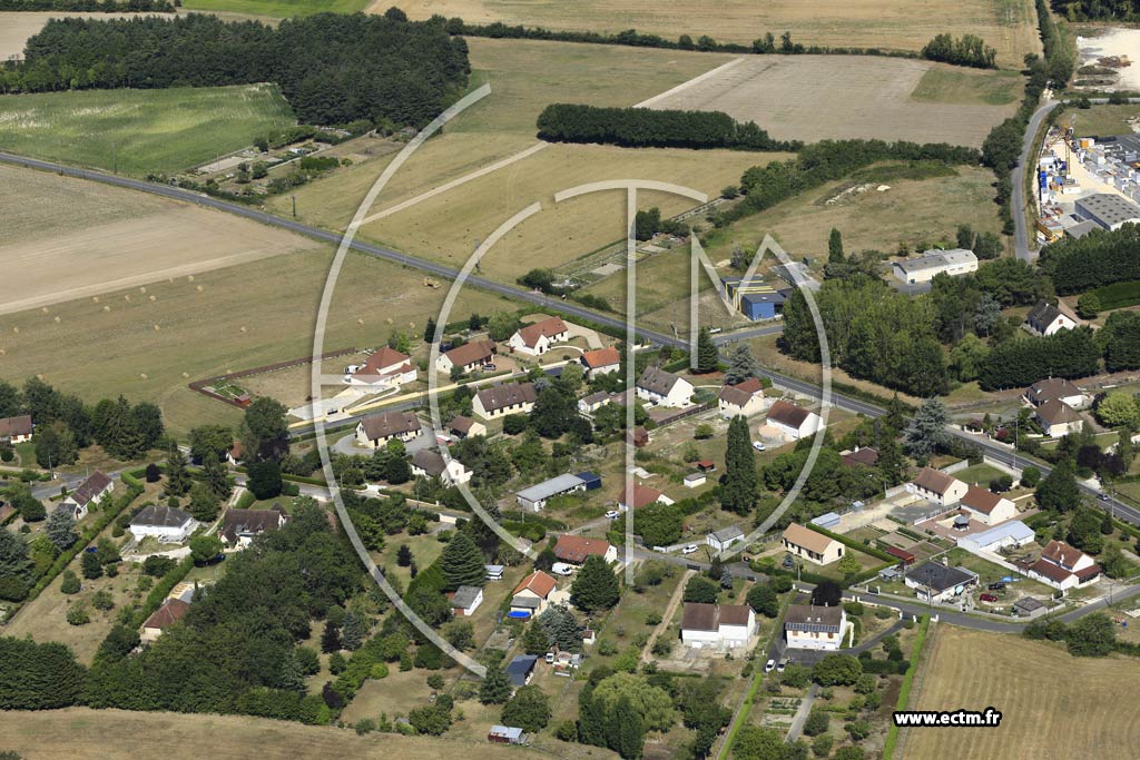 Photo arienne de Chtillon-sur-Indre