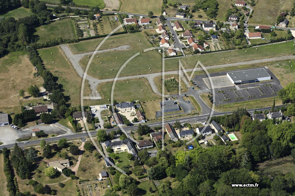 Photo arienne de Chtillon-sur-Indre (la Forge)