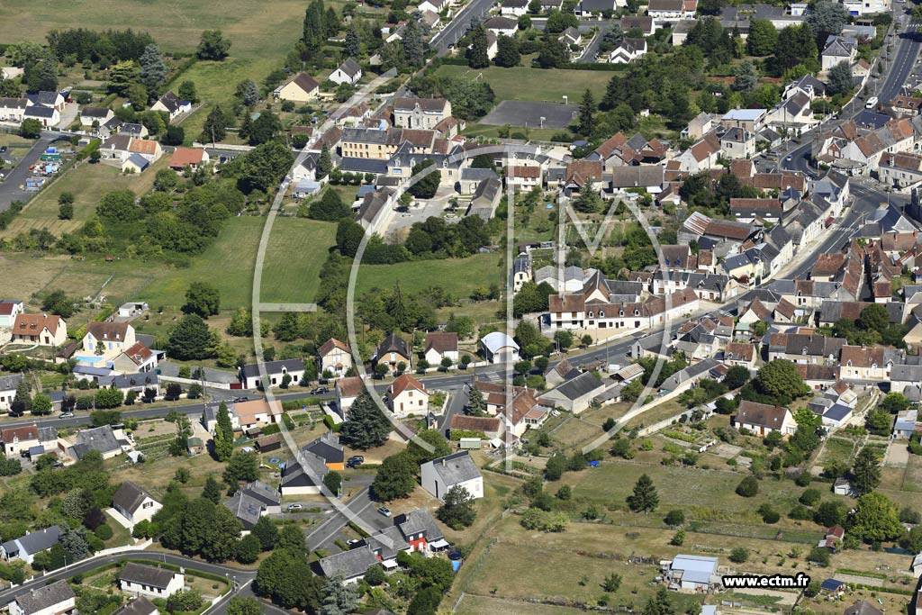 Photo arienne de Chtillon-sur-Indre (Saint-Antoine)