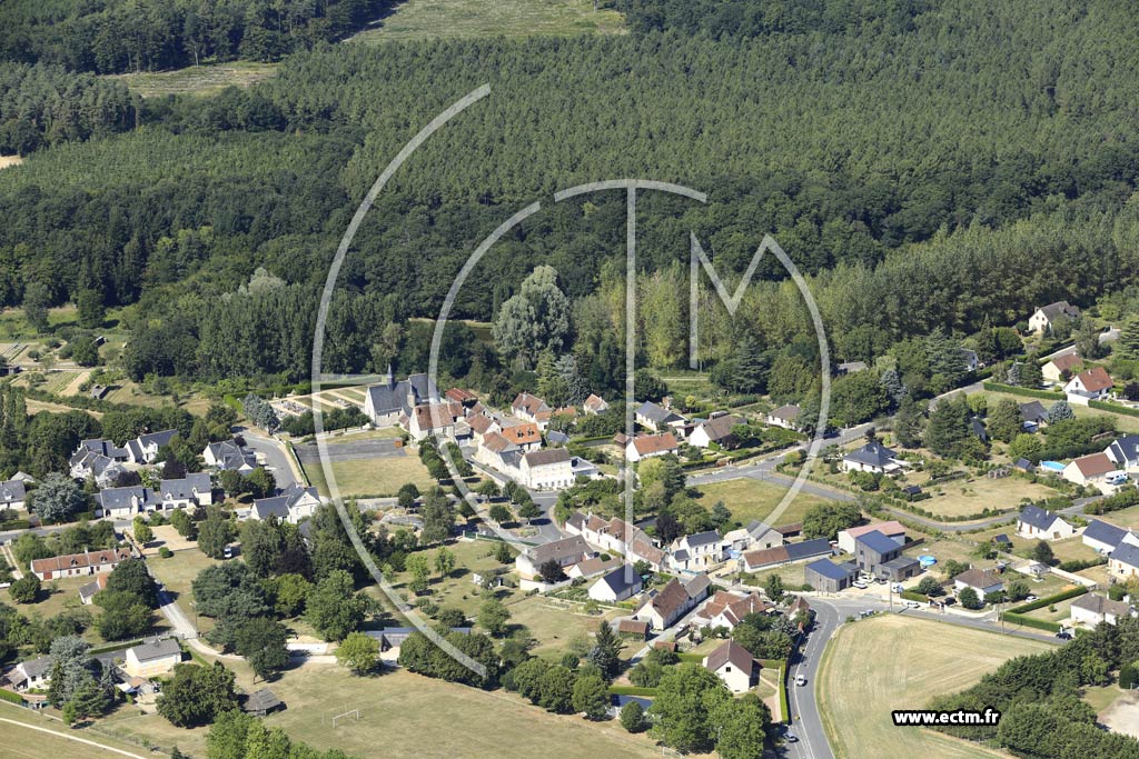 Photo arienne de Ferrire-sur-Beaulieu