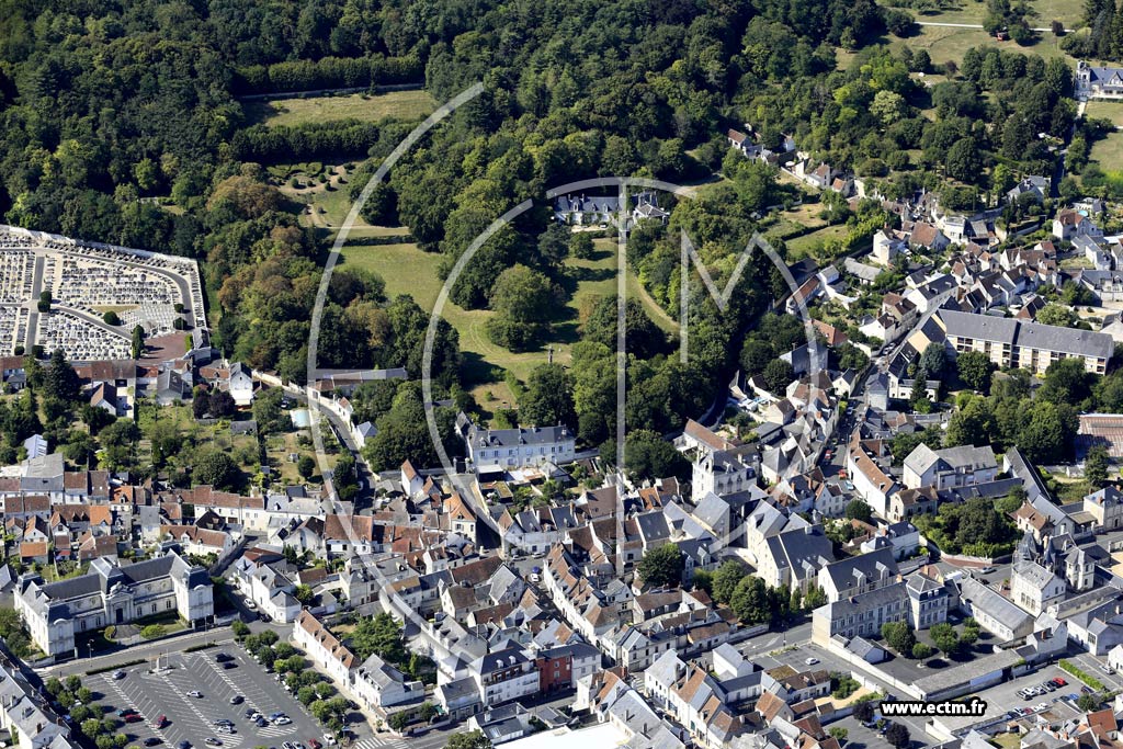 Photo arienne de Loches