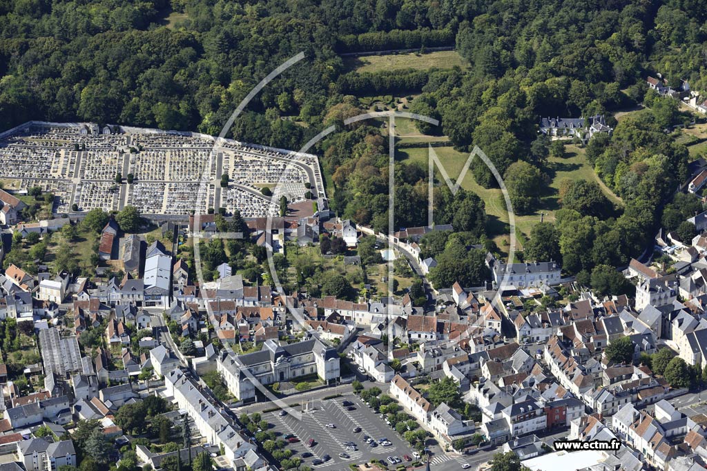 Photo arienne de Loches