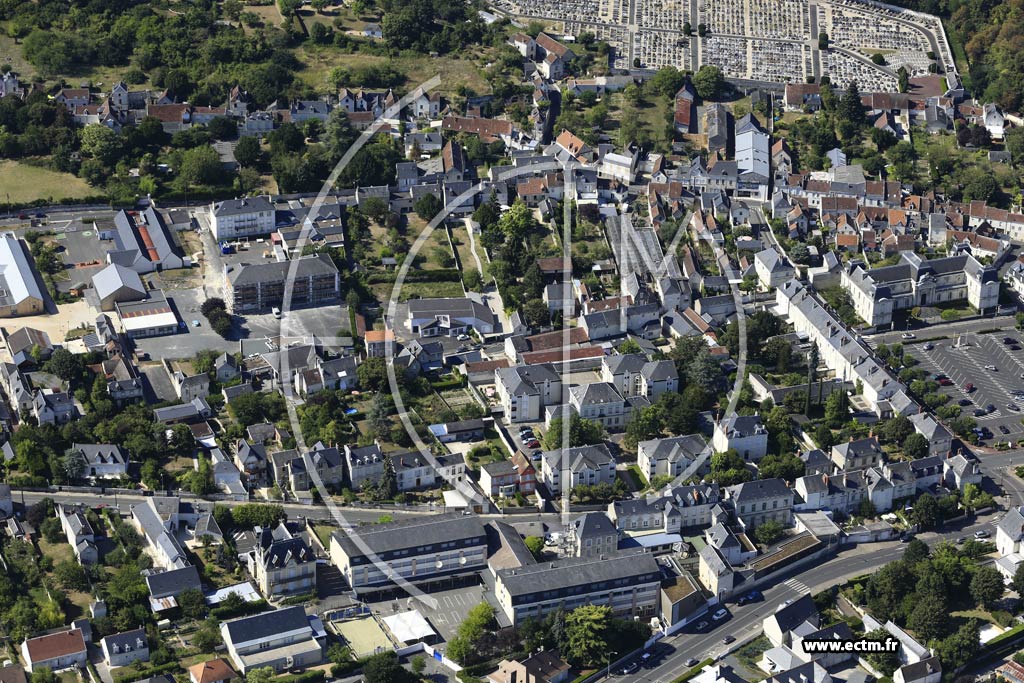 Photo arienne de Loches
