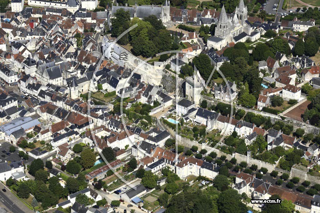 Photo arienne de Loches