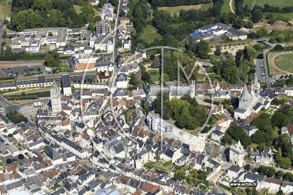 Photo arienne de Loches