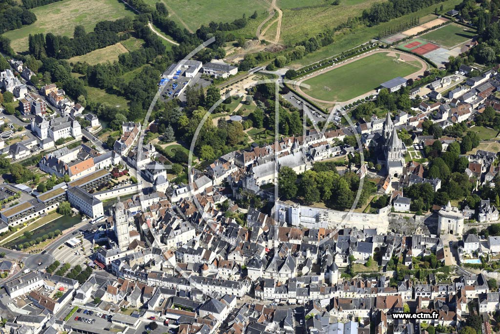 Photo arienne de Loches