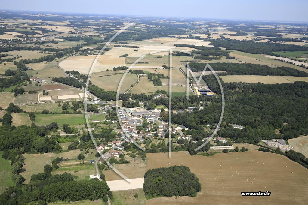 Photo arienne de Saint-Cyran-du-Jambot