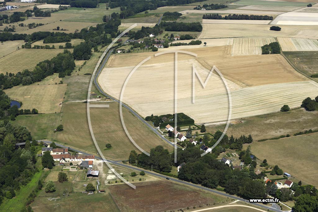 Photo arienne de Saint-Cyran-du-Jambot (Razeray)