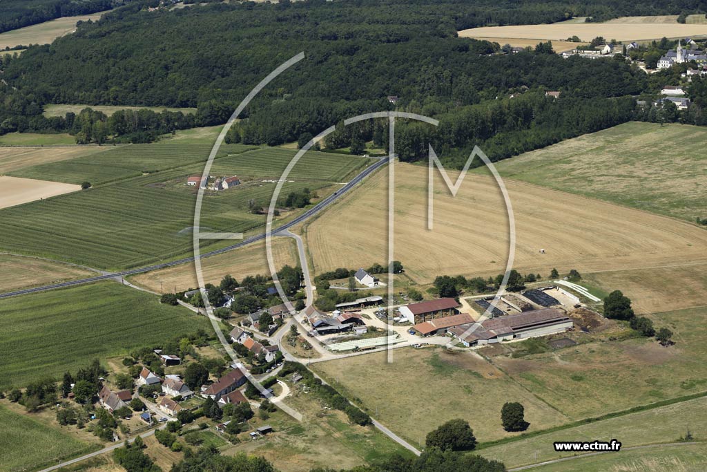 Photo arienne de Saint-Quentin-sur-Indrois (les Piaux)