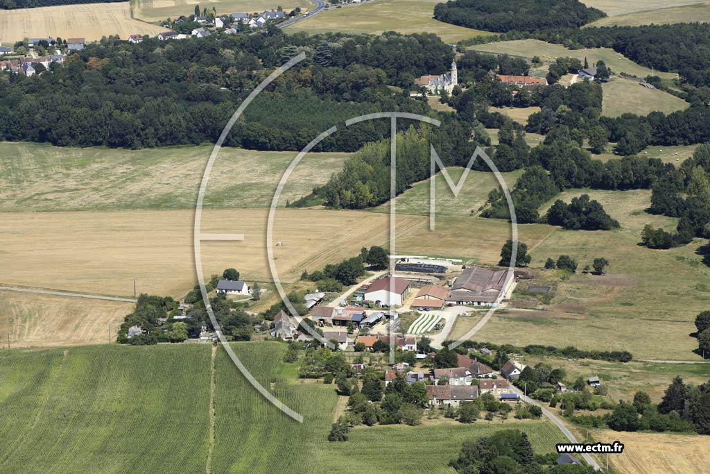 Photo arienne de Saint-Quentin-sur-Indrois (les Piaux)