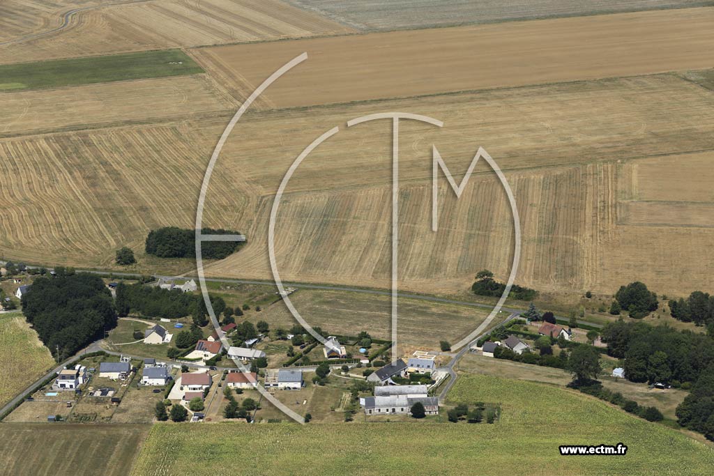 Photo arienne de Tauxigny (le Coudray)