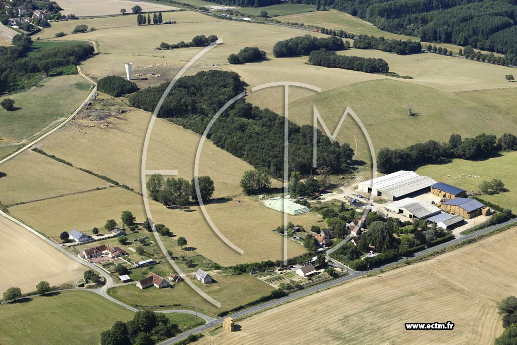 Photo arienne de Verneuil-sur-Indre (les Arcis)