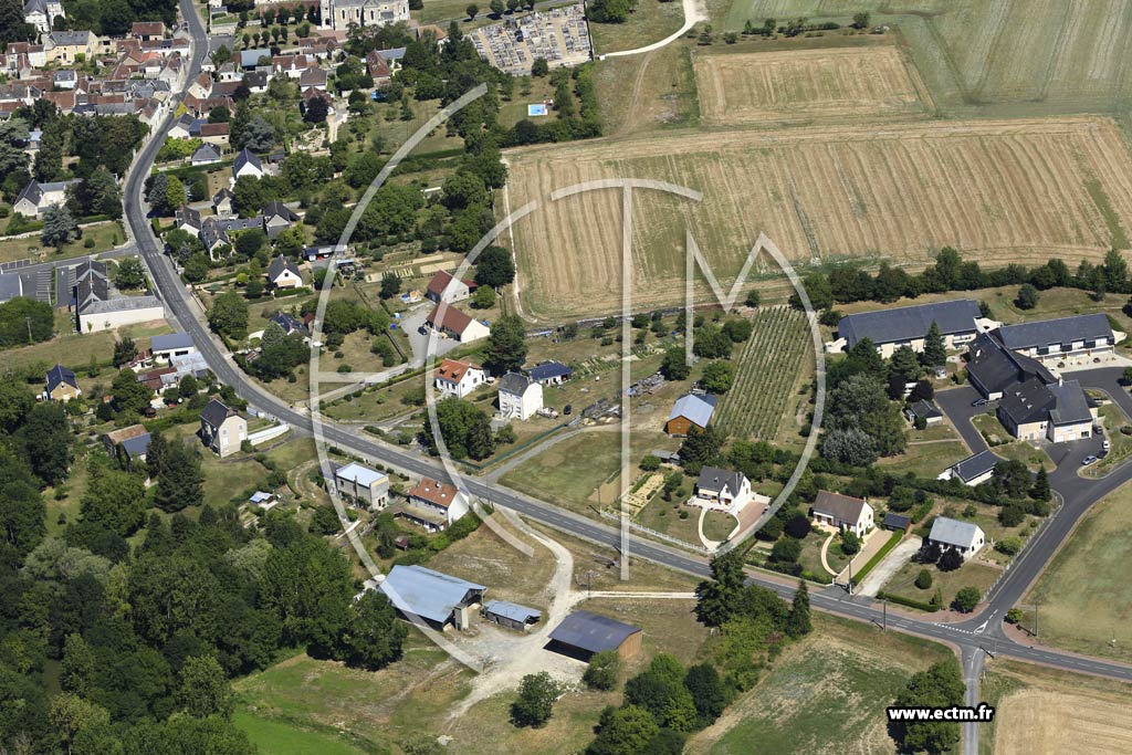 Photo arienne de Villeloin-Coulang