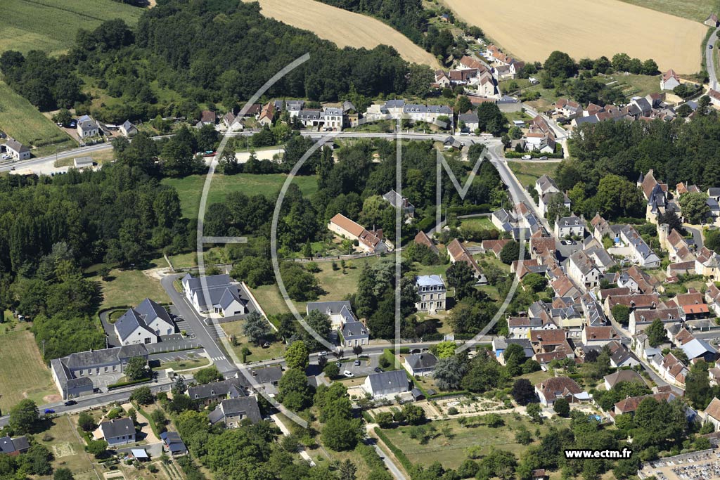 Photo arienne de Villeloin-Coulang