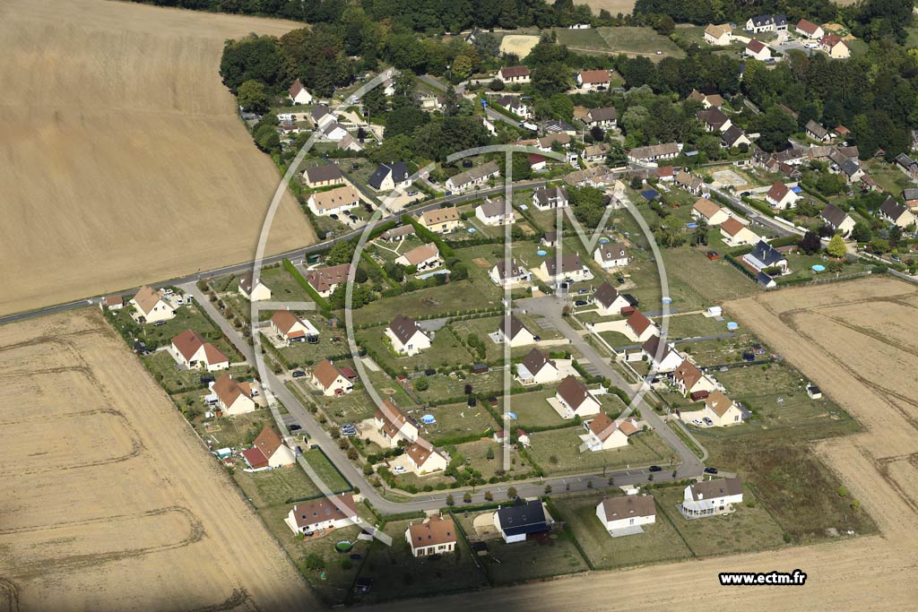 Photo arienne de Bazincourt-sur-Epte (Thierceville)