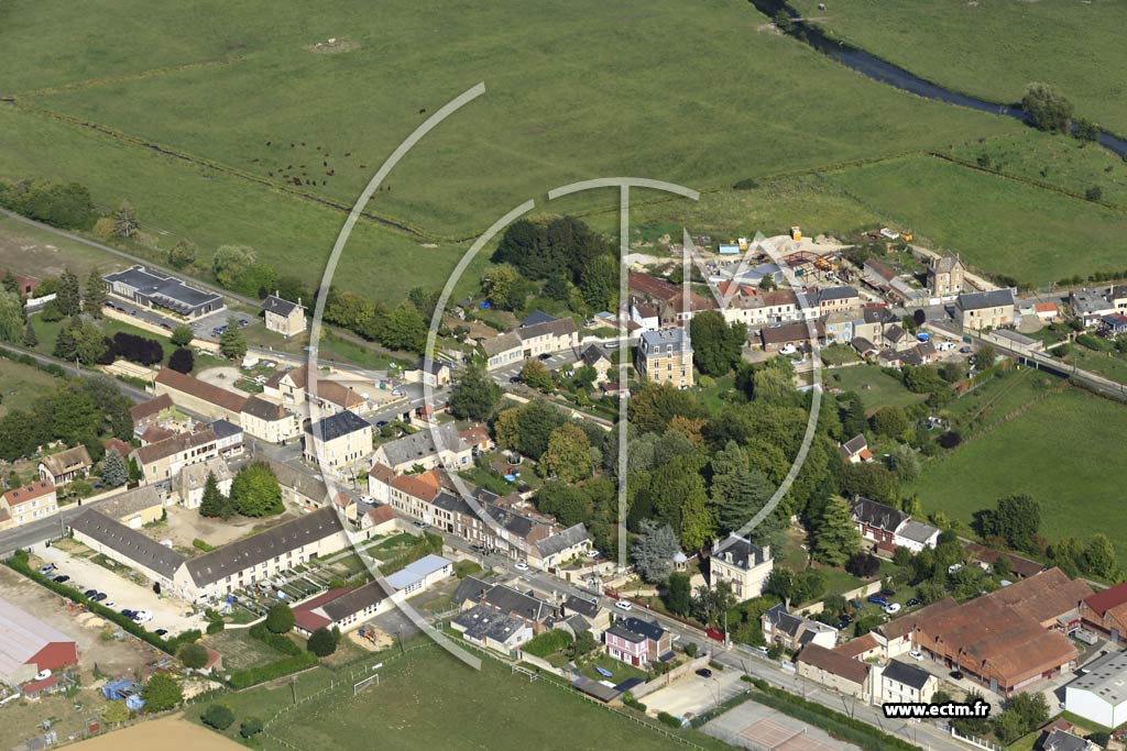 Photo arienne de Chteau-sur-Epte