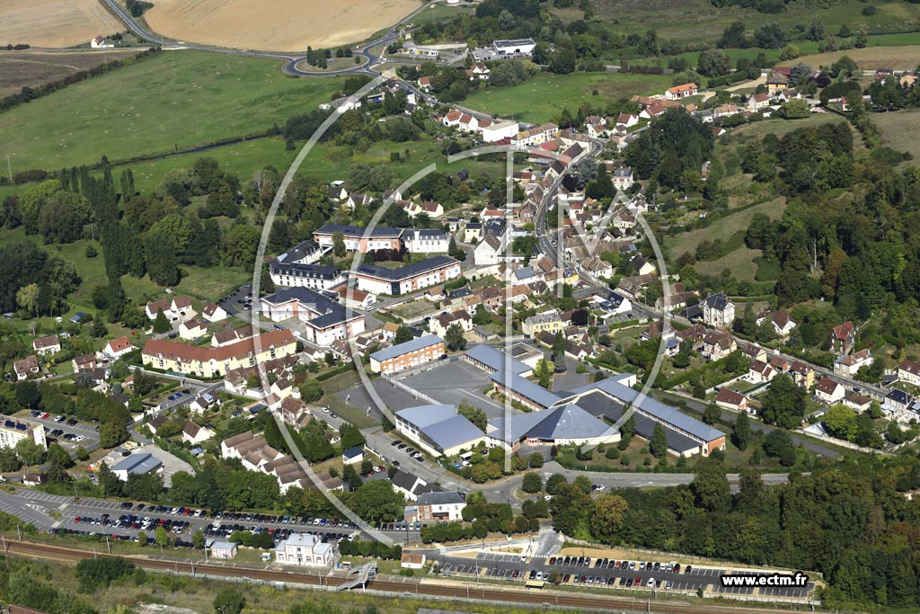Photo arienne de Chaumont-en-Vexin (l'Aillerie)