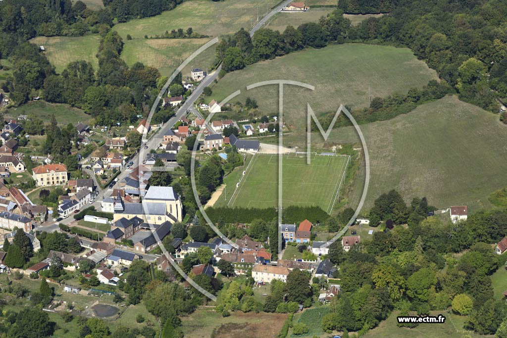 Photo arienne de Fresneaux-Montchevreuil
