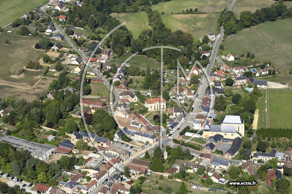 Photo arienne de Fresneaux-Montchevreuil