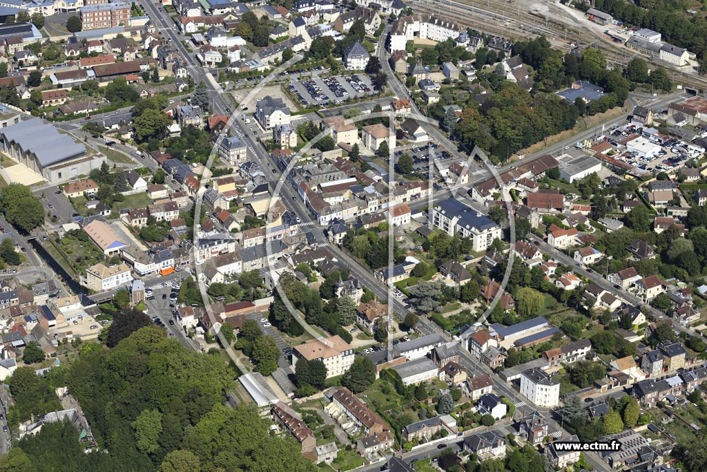 Photo arienne de Gisors (le Moulin  Tan)