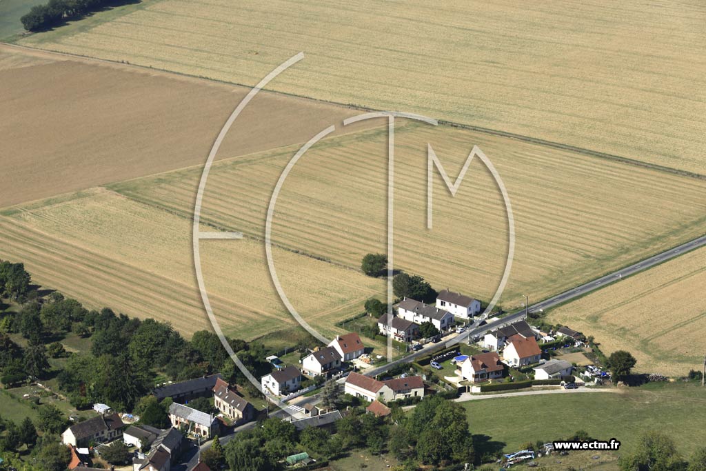 Photo arienne de Le Mesnil-Thribus