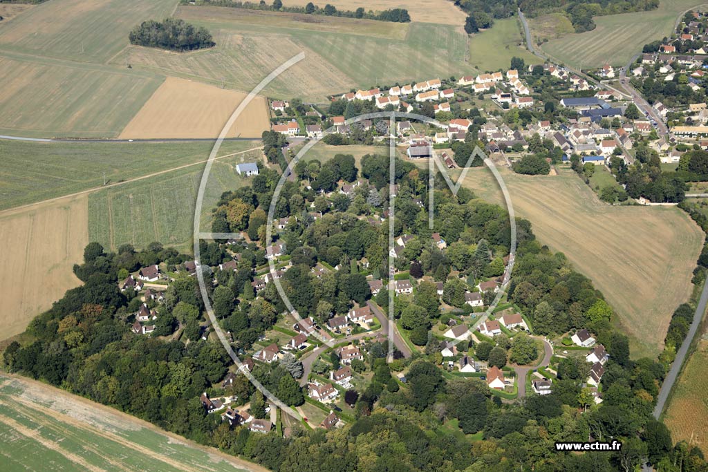 Photo arienne de Montagny-en-Vexin (les Fermettes)