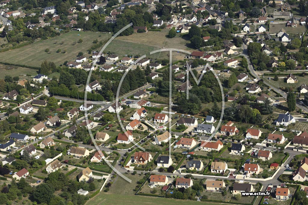 Photo arienne de Neaufles-Saint-Martin (le Bois de la Tour)