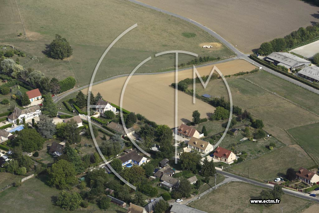 Photo arienne de Saint-Denis-le-Ferment (le Coudray)