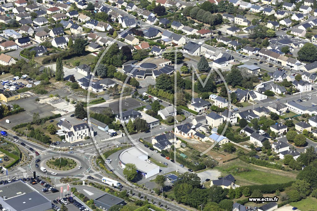 Photo arienne de Bonchamp-ls-Laval
