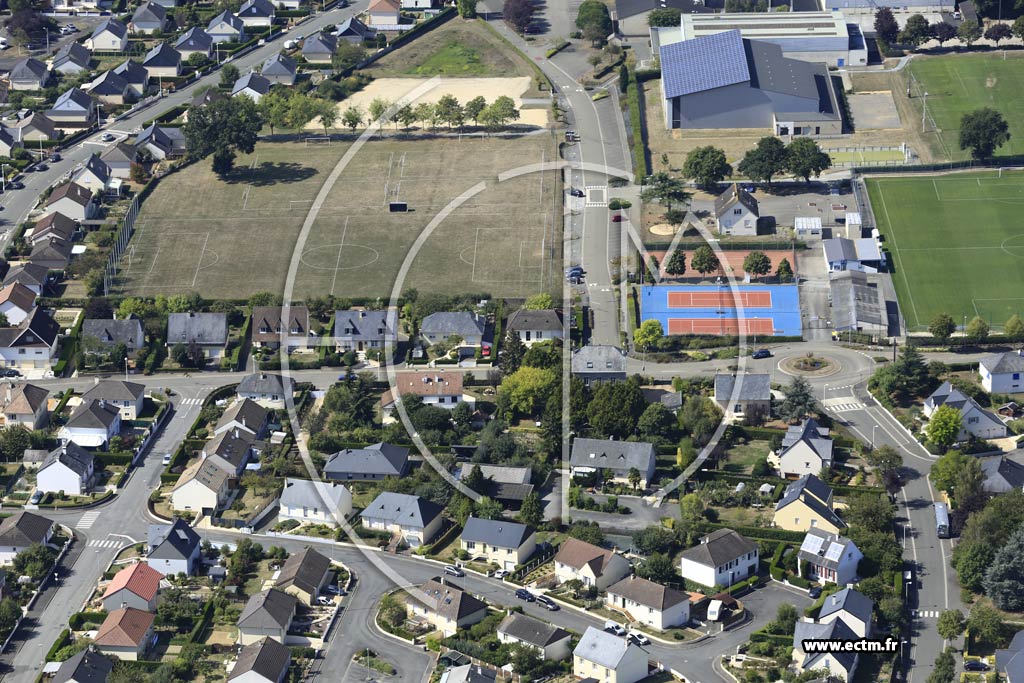 Photo arienne de Bonchamp-ls-Laval (le Plessis Nonain)