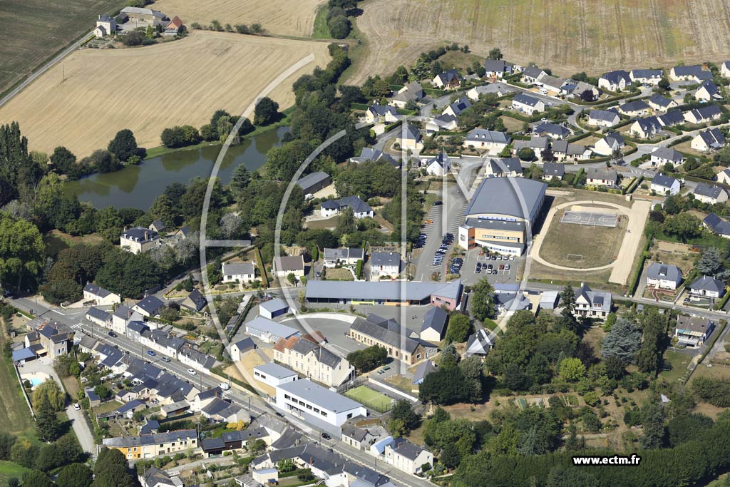 Photo arienne de Coss-le-Vivien