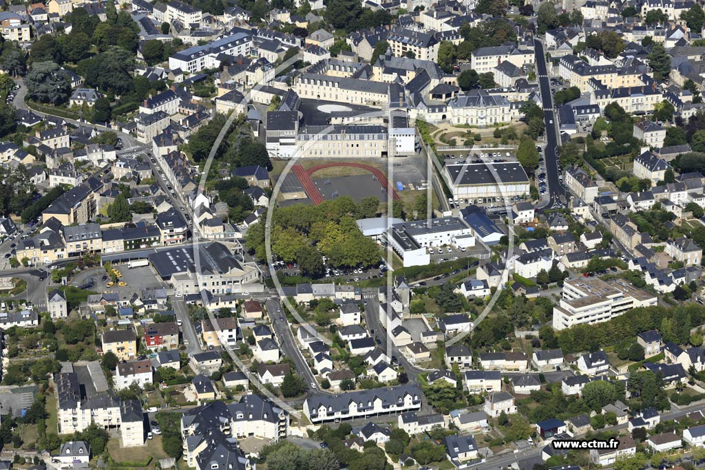 Photo arienne de Laval