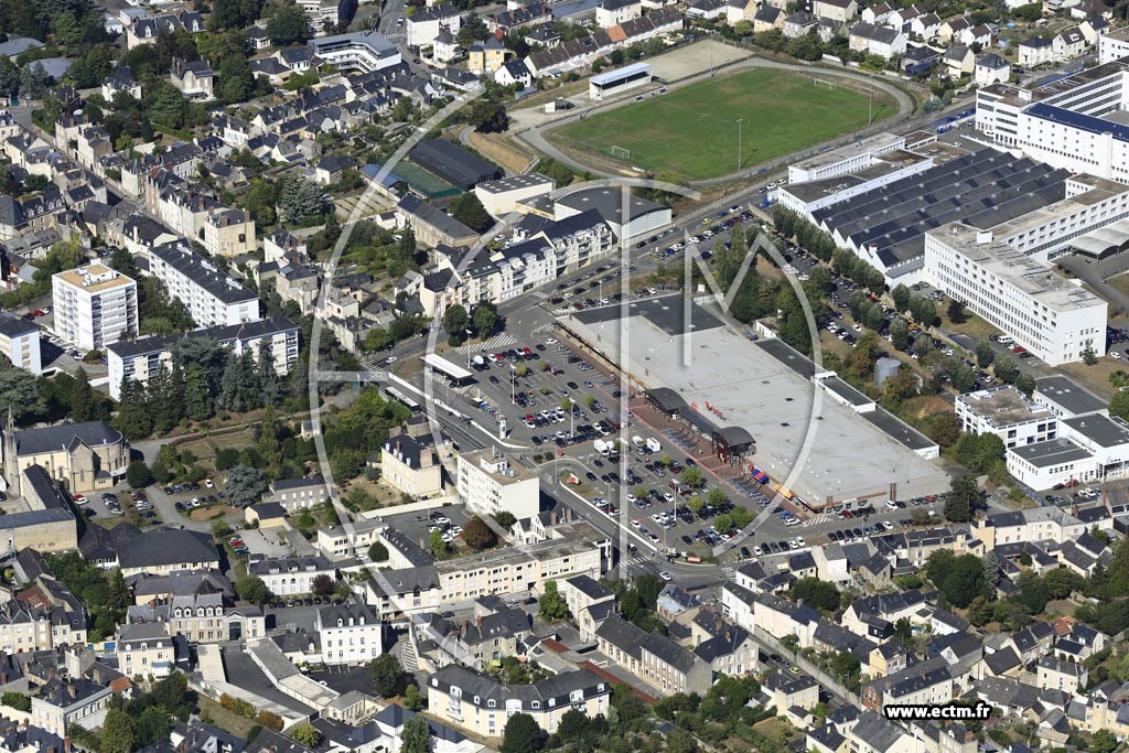 Photo arienne de Laval