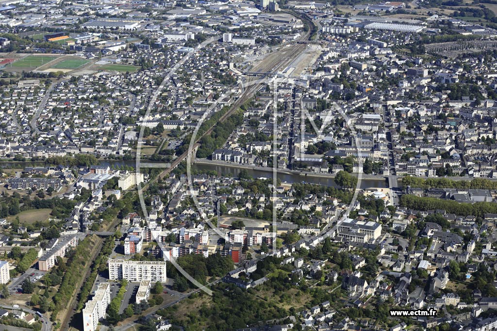 Photo arienne de Laval (Bel-Air)