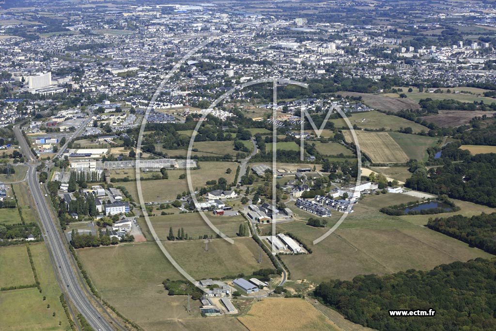Photo arienne de Laval (la Blancherie)